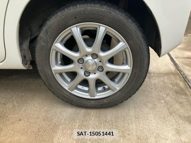 Daihatsu TANTO 2013-12 8438550-8
