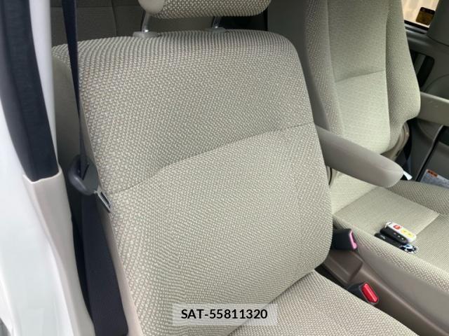 Daihatsu TANTO 2017-09 8438972-6