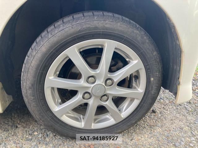 Daihatsu TANTO 2012-09 8438974-5