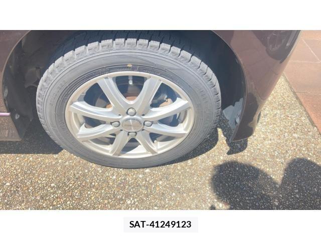 Daihatsu TANTO 2013-09 8438620-17