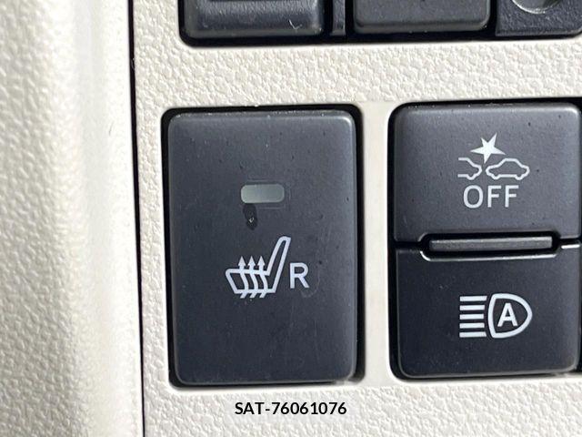 Daihatsu TANTO 2018-01 8458580-6