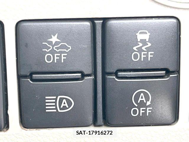 Daihatsu TANTO 2017-01 8458595-4
