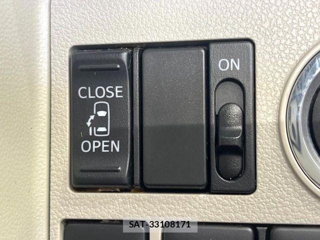 Daihatsu TANTO 2017-03 8458590-5