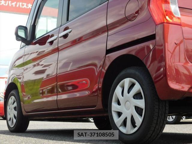 Daihatsu TANTO 2017-08 8458593-21