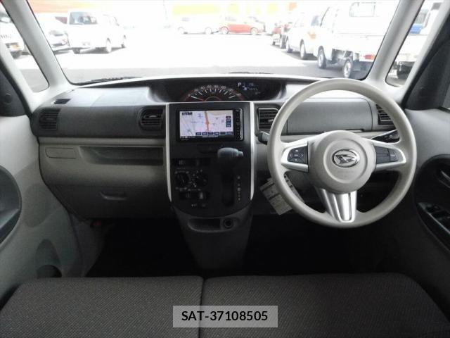 Daihatsu TANTO 2017-08 8458593-28