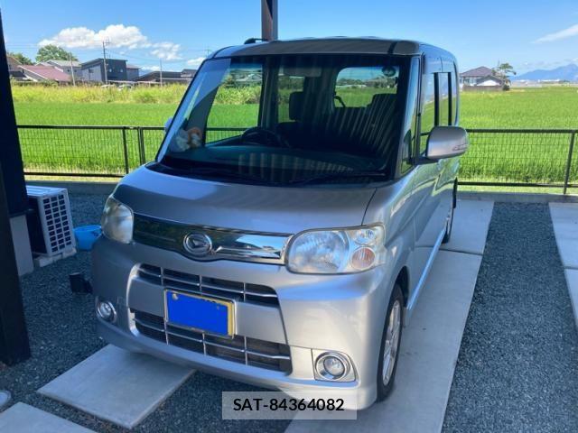 Daihatsu TANTO 2013-08 8458597-0
