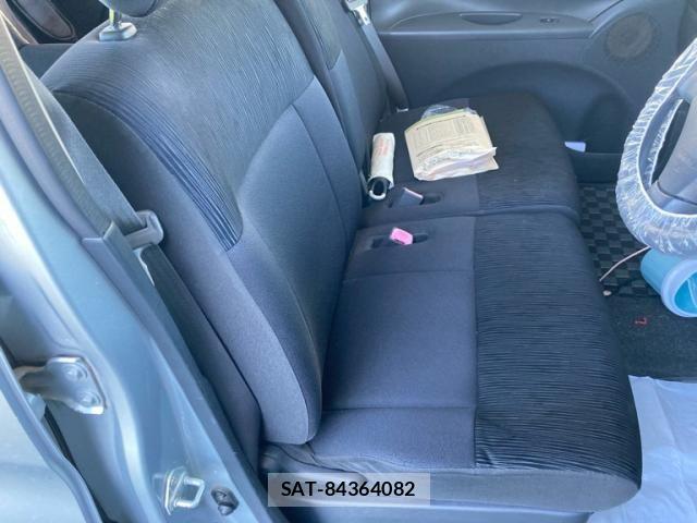 Daihatsu TANTO 2013-08 8458597-14