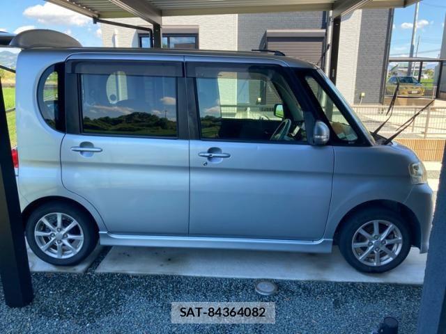 Daihatsu TANTO 2013-08 8458597-2