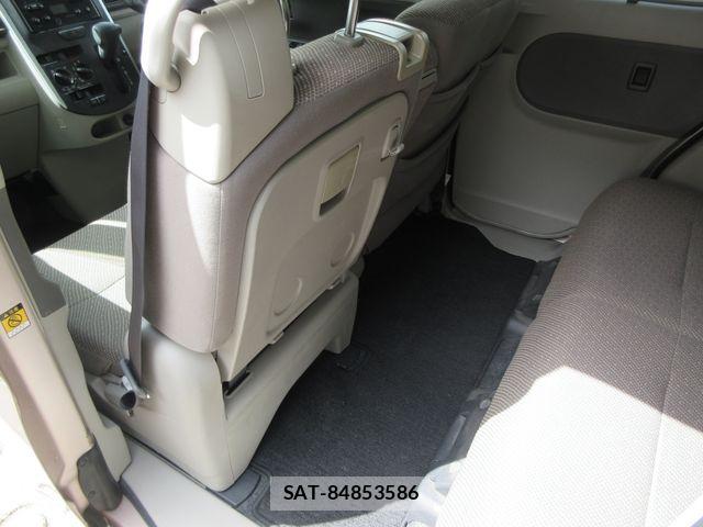 Daihatsu TANTO 2019-03 8458585-16