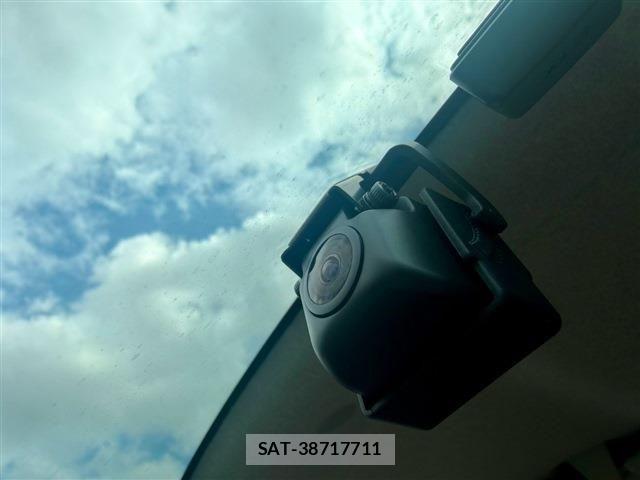 Daihatsu TANTO 2019-01 8486158-18