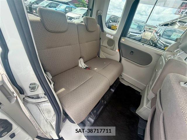 Daihatsu TANTO 2019-01 8486158-27