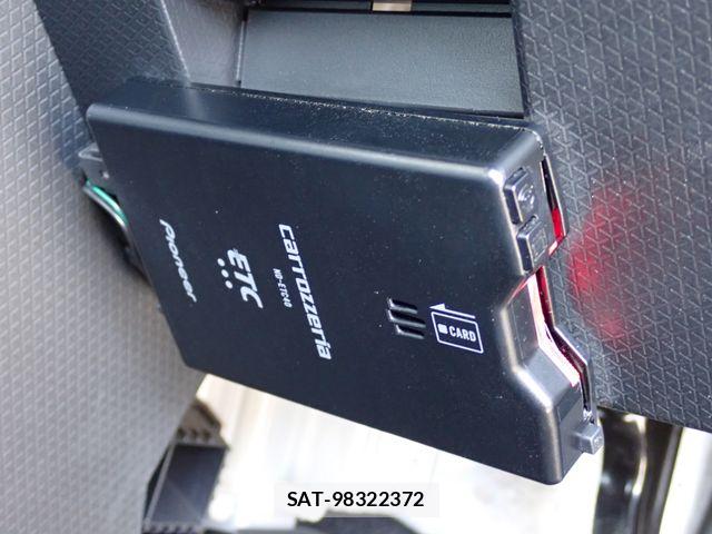 Daihatsu TANTO 2021-06 8486166-8