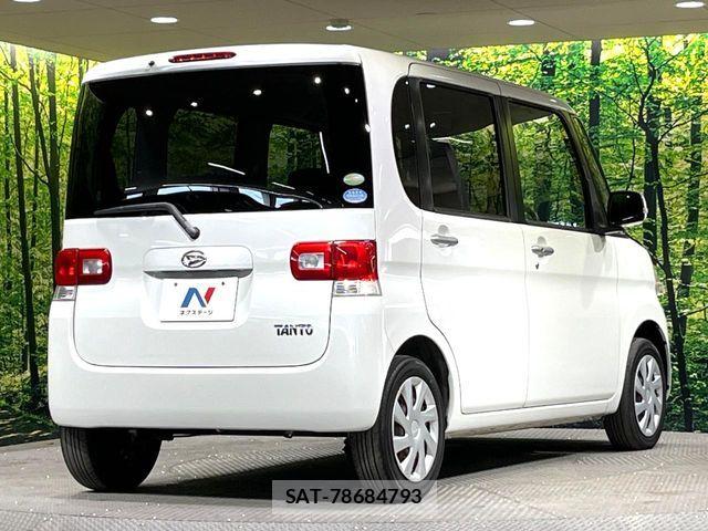 Daihatsu TANTO 2011-09 8528567-16