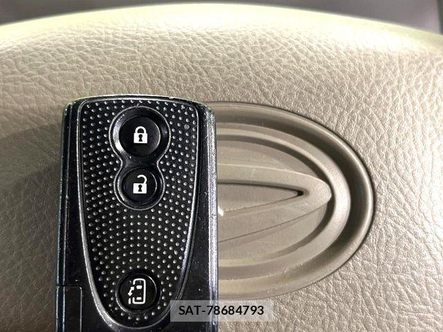 Daihatsu TANTO 2011-09 8528567-6