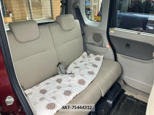 Daihatsu TANTO 2013-10 8527700-10