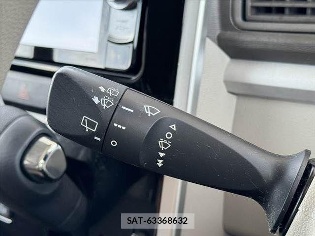 Daihatsu TANTO 2018-11 8527695-19