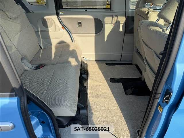Daihatsu TANTO 2014-01 8528568-17