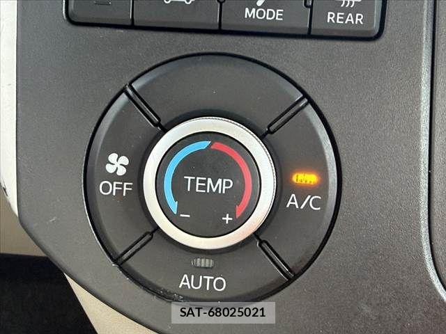 Daihatsu TANTO 2014-01 8528568-28