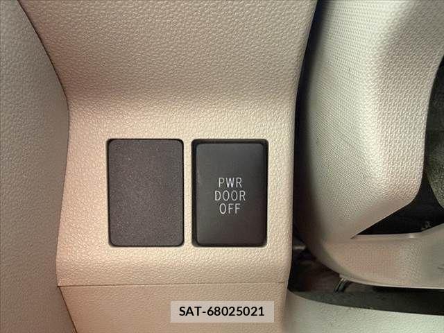 Daihatsu TANTO 2014-01 8528568-29