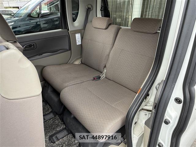 Daihatsu TANTO 2011-09 8527705-20