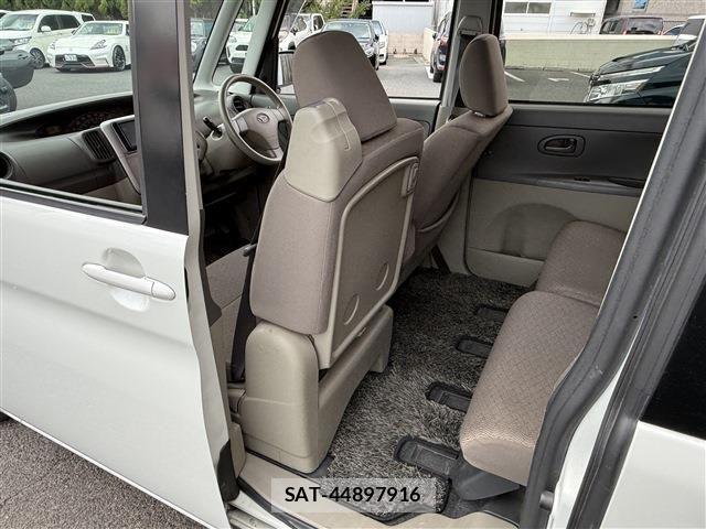 Daihatsu TANTO 2011-09 8527705-21