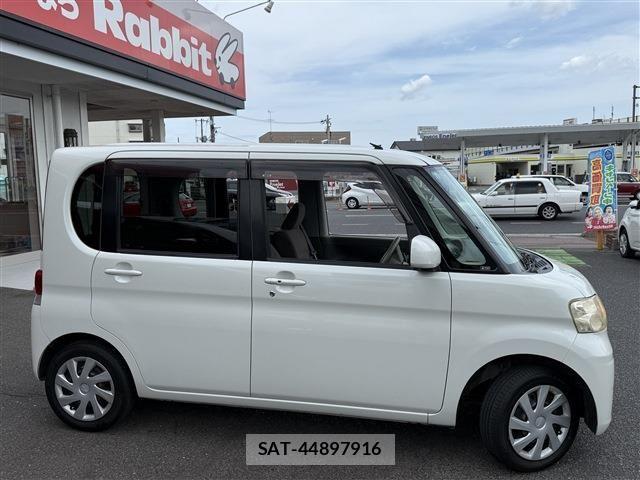 Daihatsu TANTO 2011-09 8527705-4
