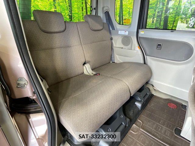 Daihatsu TANTO 2015-12 8527696-9
