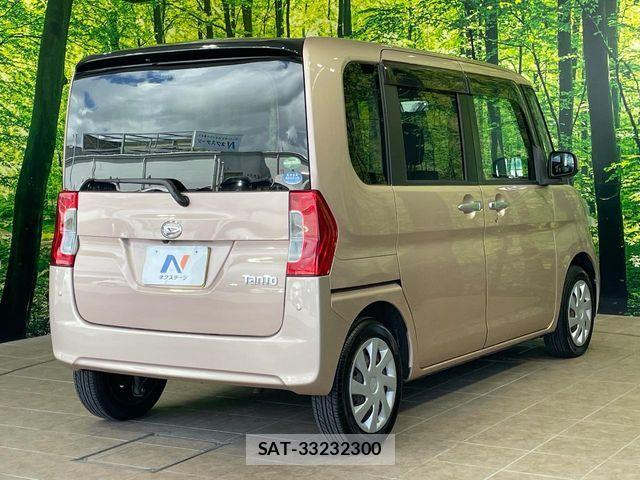 Daihatsu TANTO 2015-12 8527696-17