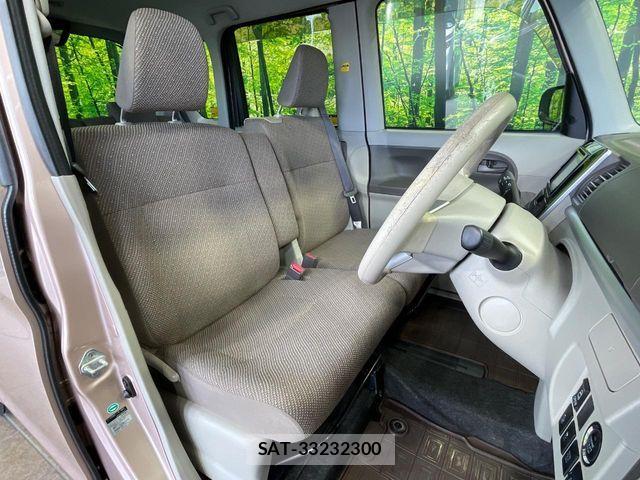 Daihatsu TANTO 2015-12 8527696-8