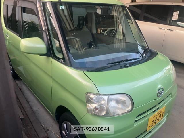 Daihatsu TANTO 2012-01 8527712-1