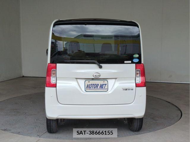 Daihatsu TANTO 2015-08 8527698-17