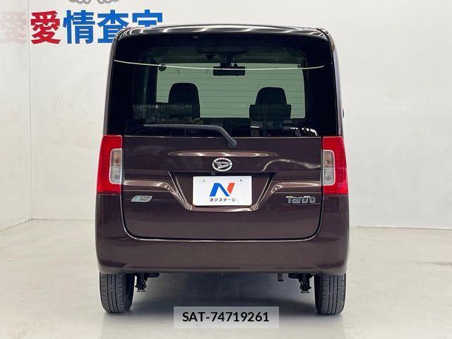 Daihatsu TANTO 2015-02 8527699-14