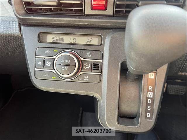 Daihatsu TANTO 2022-07 8563733-20