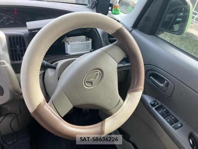 Daihatsu TANTO 2011-08 8563750-10
