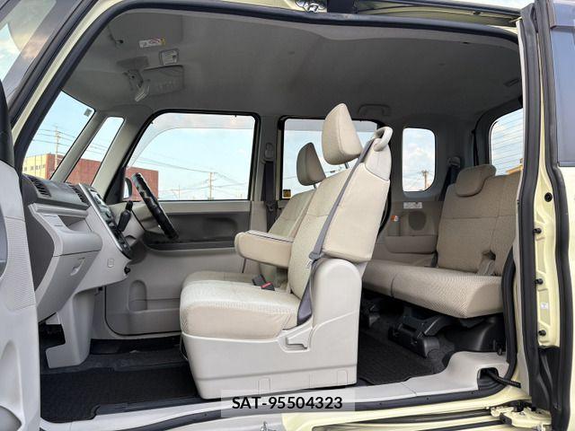 Daihatsu TANTO 2014-07 8563737-13