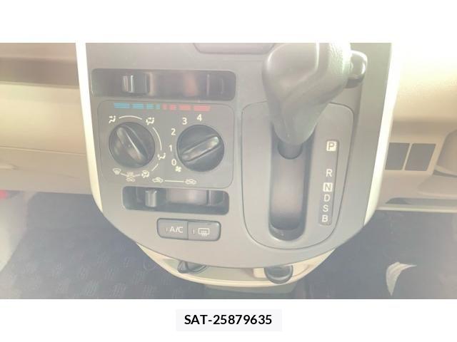 Daihatsu TANTO 2013-11 8563755-16