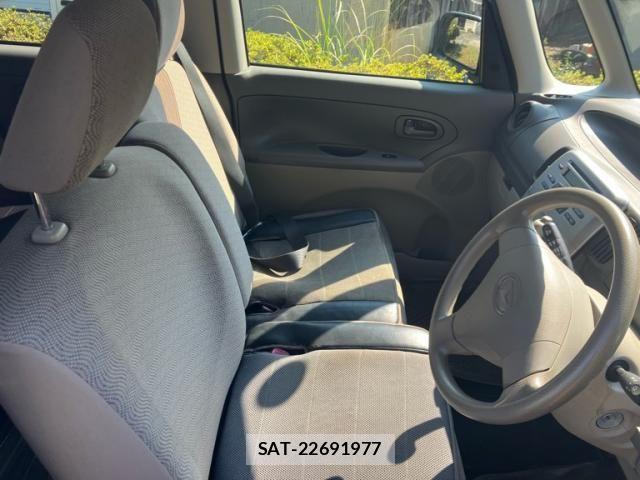 Daihatsu TANTO 2010-02 8563749-7