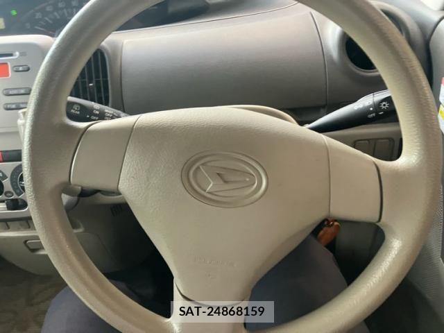 Daihatsu TANTO 2011-09 8563754-6
