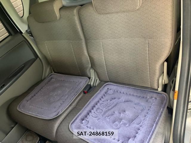 Daihatsu TANTO 2011-09 8563754-8