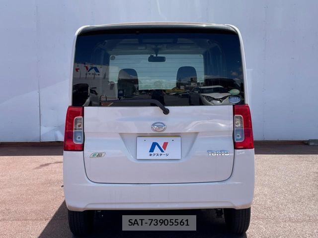 Daihatsu TANTO 2013-10 8563734-14