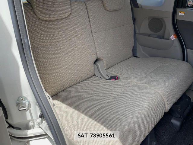 Daihatsu TANTO 2013-10 8563734-8