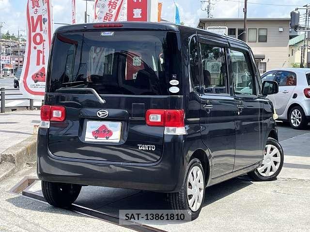 Daihatsu TANTO 2011-02 8563735-2