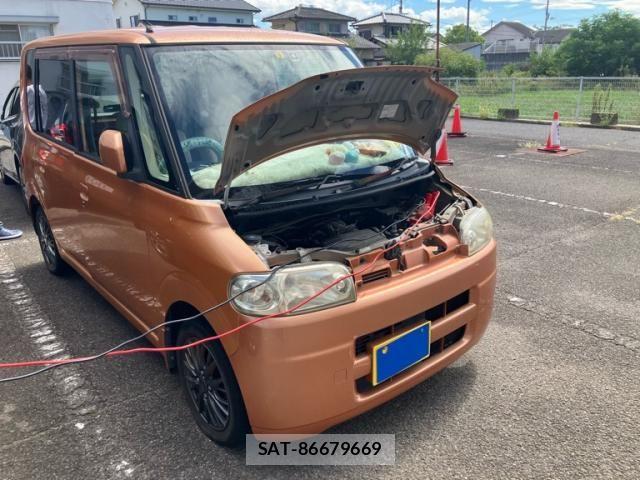Daihatsu TANTO 2005-09 8629293-1