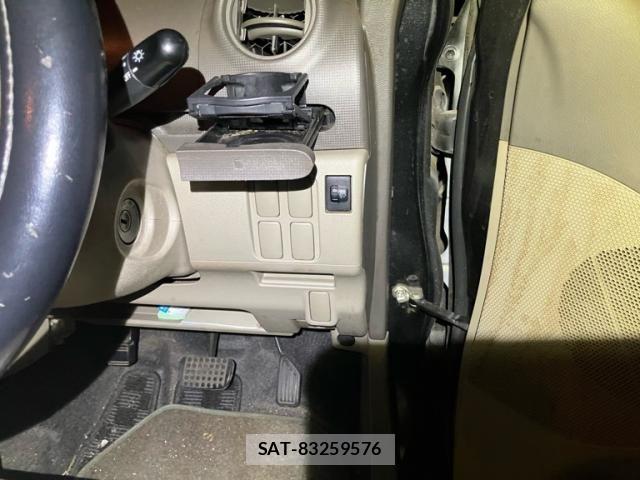 Daihatsu TANTO 2011-09 8629294-11