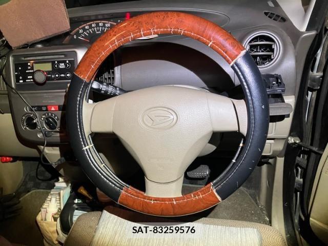 Daihatsu TANTO 2011-09 8629294-14
