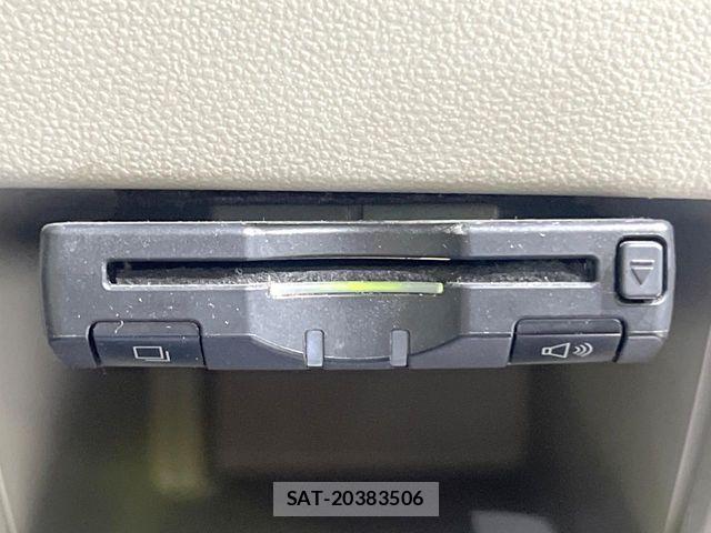 Daihatsu TANTO 2013-12 8629290-6