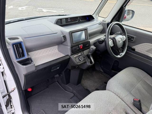 Daihatsu TANTO 2020-01 8629275-2