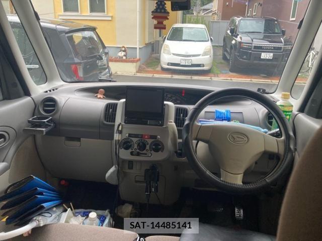 Daihatsu TANTO 2011-06 8667010-12
