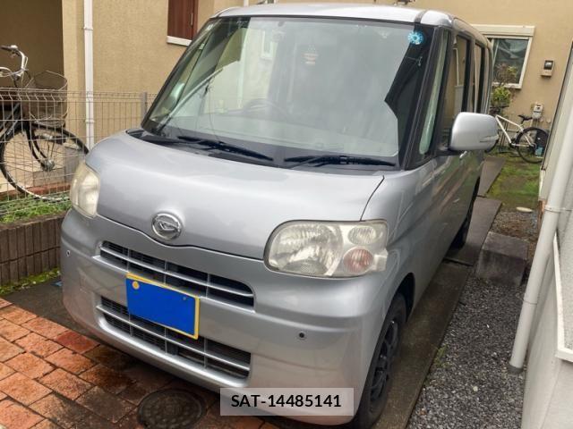 Daihatsu TANTO 2011-06 8667010-2