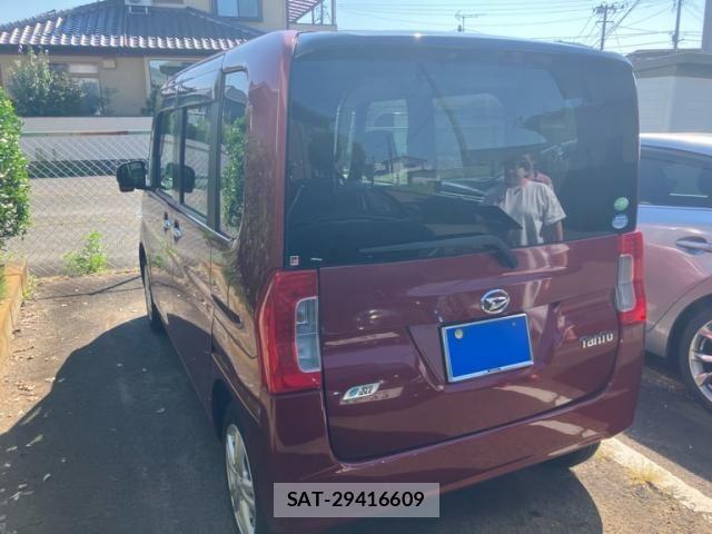 Daihatsu TANTO 2014-10 8661908-2